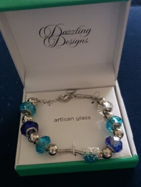 NWT'Artisan Glass Blue & Teal Charm Bracelet